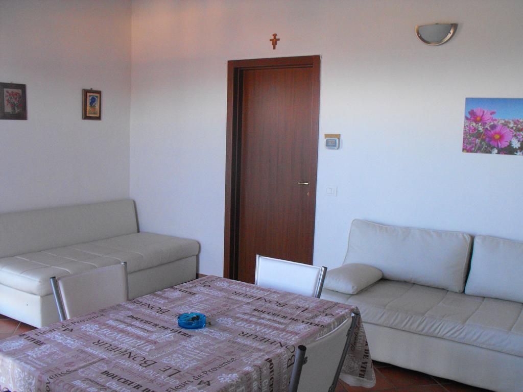 Finestra Della Val D'Orcia Apartamento Contignano Exterior foto